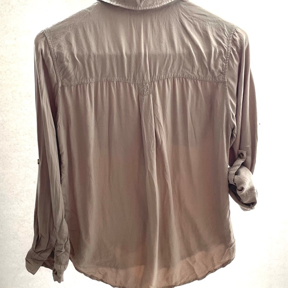 Love Notes Washed Taupe Button-Up Shirt - Picture 4 of 7